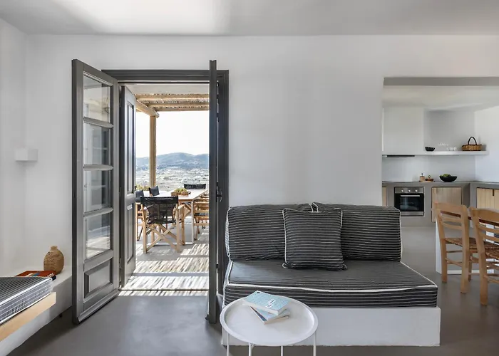 Acron Paros Villa Kolimbíthresz