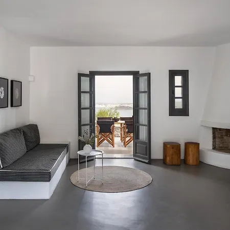 Acron Paros * Kolympithres