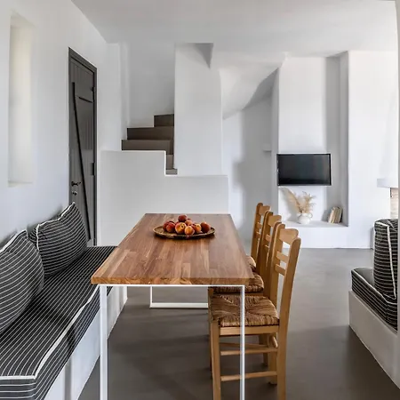 Acron Paros * Kolympithres