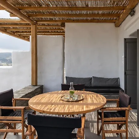 Acron Paros * Kolympithres